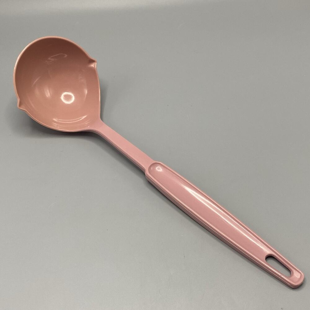 Vintage EKCO USA Pink Nylon‎ Ladle Rose 1980s Utensil 11 in Double Spout